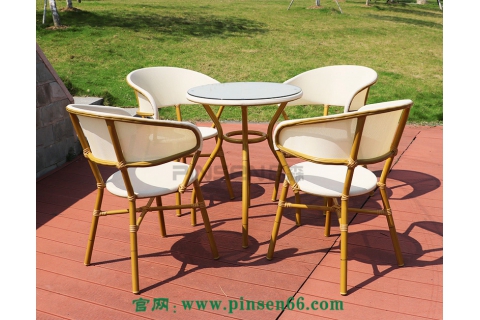 讓品森家具來(lái)告訴你關(guān)于火鍋?zhàn)赖牟馁|(zhì)介紹及特點(diǎn)分析