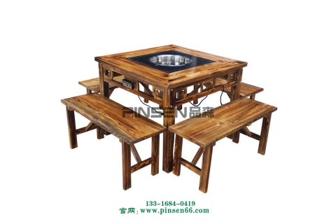 無煙火鍋?zhàn)篮蛡鹘y(tǒng)火鍋?zhàn)滥銜?huì)選擇哪個(gè)？